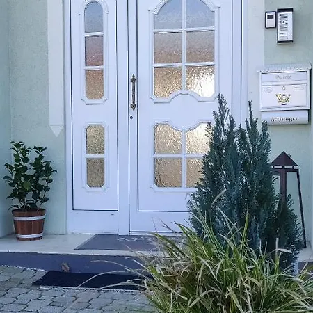 Ferienwohnung Gemütliches Wohnen in Frauenkirchen im Burgenland Exterior foto